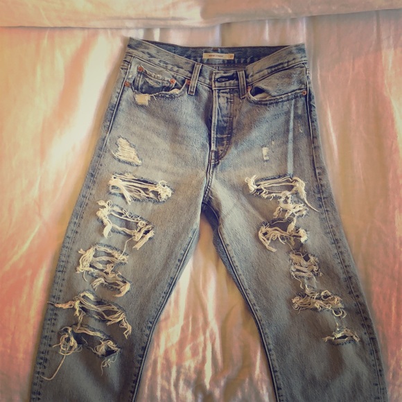 Levi's Denim - Levi’s Wedgie high waisted straight ripped jeans